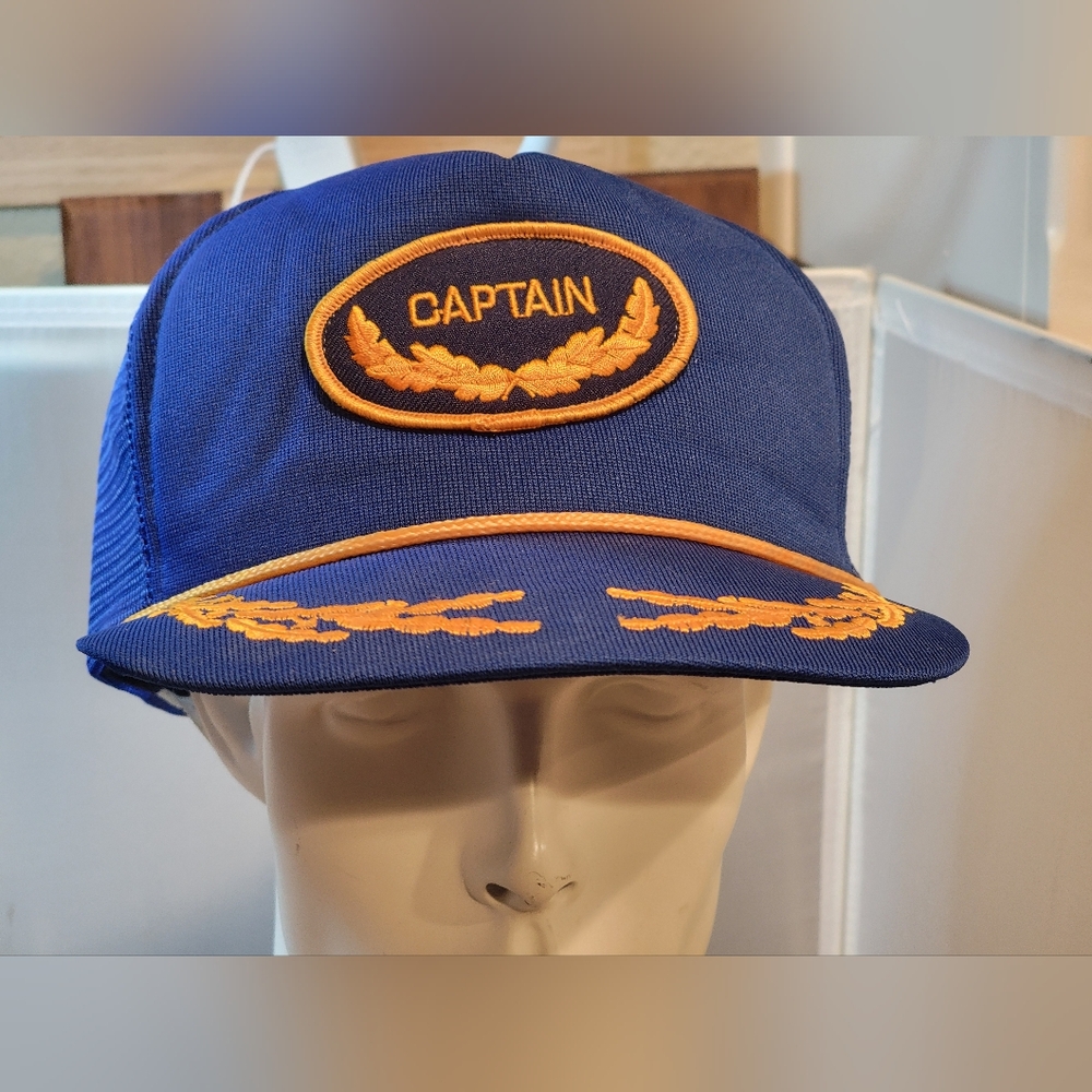 Vintage Captain O/S Hat Baseball/Trucker Captain Mesh Snapback Embroidered